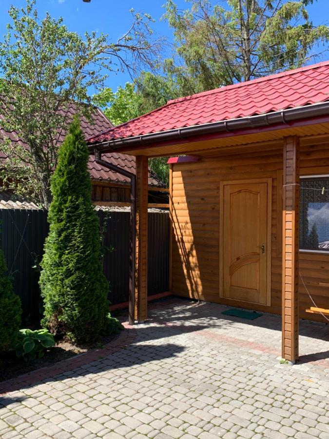 Комфортабельный Коттедж Bed and Breakfast Svityaz' Exterior foto