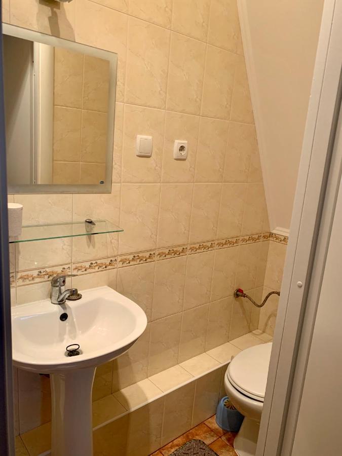 Комфортабельный Коттедж Bed and Breakfast Svityaz' Exterior foto