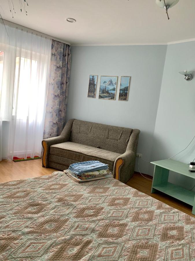 Комфортабельный Коттедж Bed and Breakfast Svityaz' Exterior foto