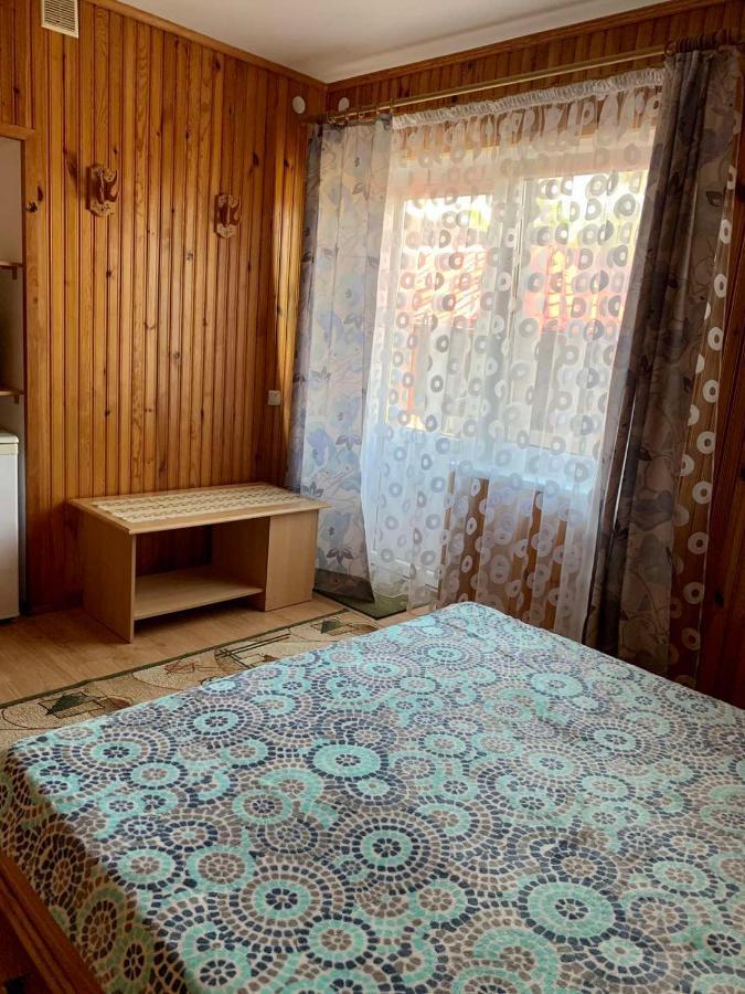 Комфортабельный Коттедж Bed and Breakfast Svityaz' Exterior foto