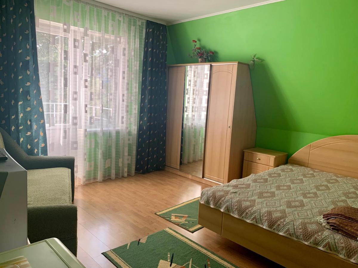 Комфортабельный Коттедж Bed and Breakfast Svityaz' Exterior foto